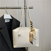 Fashion Casual Red Large Capacity Handbag - Rezaro