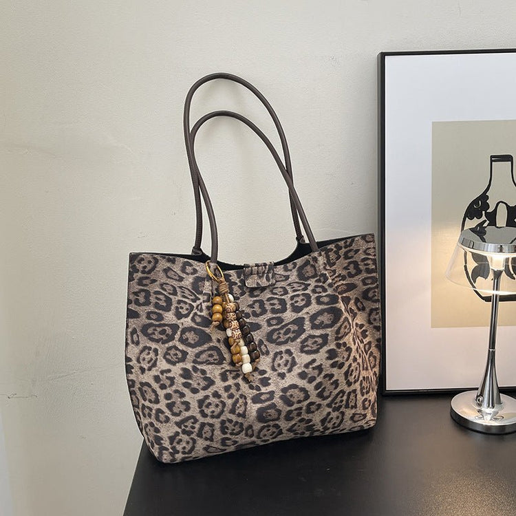 Leisure Large Capacity Leopard Print Hand - held Tote Shoulder Bag - Rezaro